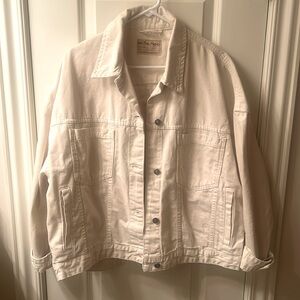 We The Free Opal Swing Denim Jacket SZ Medium. Bright Ecru.  NWT. Never Worn